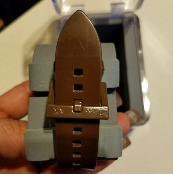 A/X Armani Watch - Picture 3 of 3